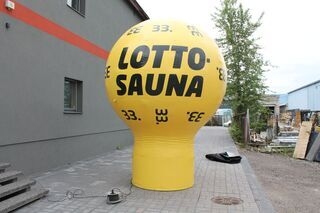 Inflatable lotto ball