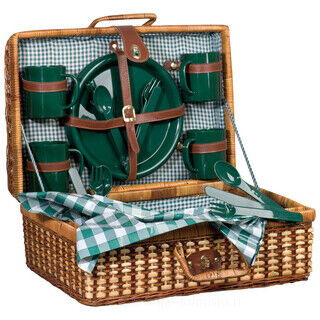 Rattan picnic basket 2. picture